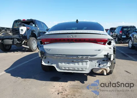 2022 Kia K5 Gt-Line z USA, uszkodzony, nr VIN 5XXG64J20NG131360